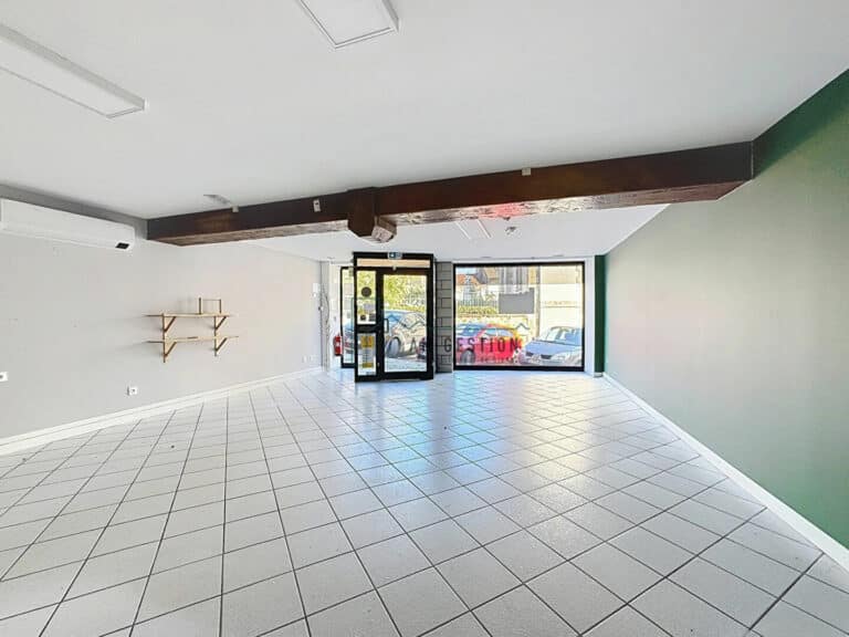 Local professionnel – AMBAZAC